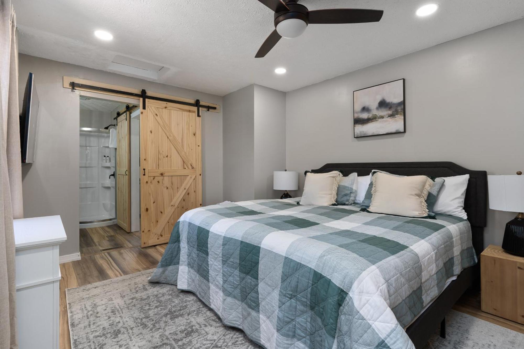 Spacious Cabin Near Hocking Hills And Caves With Hot Tub And Firepit Laurelville Exteriér fotografie