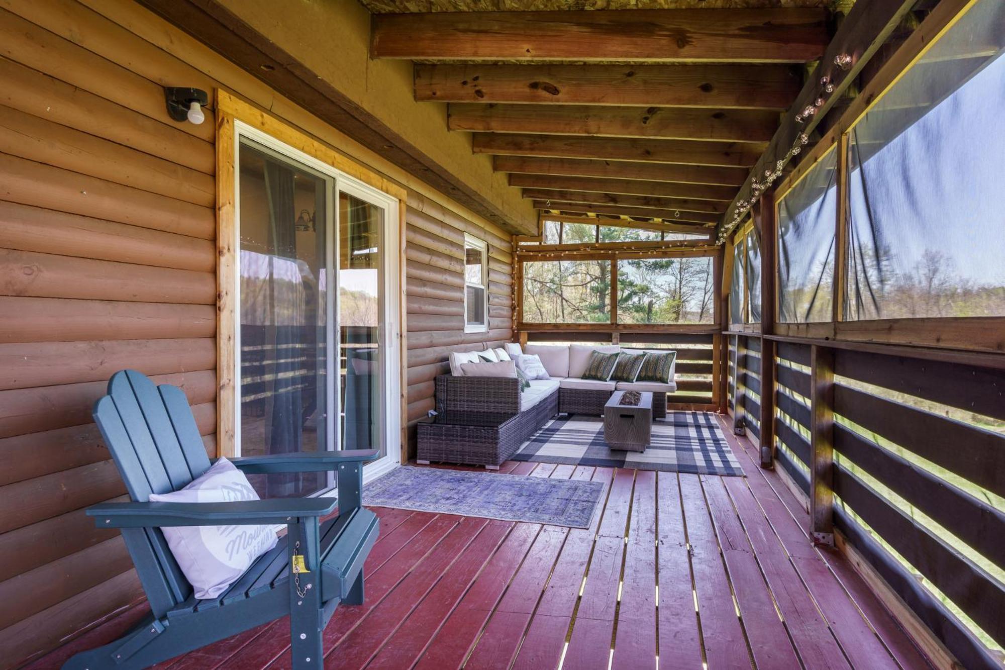 Spacious Cabin Near Hocking Hills And Caves With Hot Tub And Firepit Laurelville Exteriér fotografie
