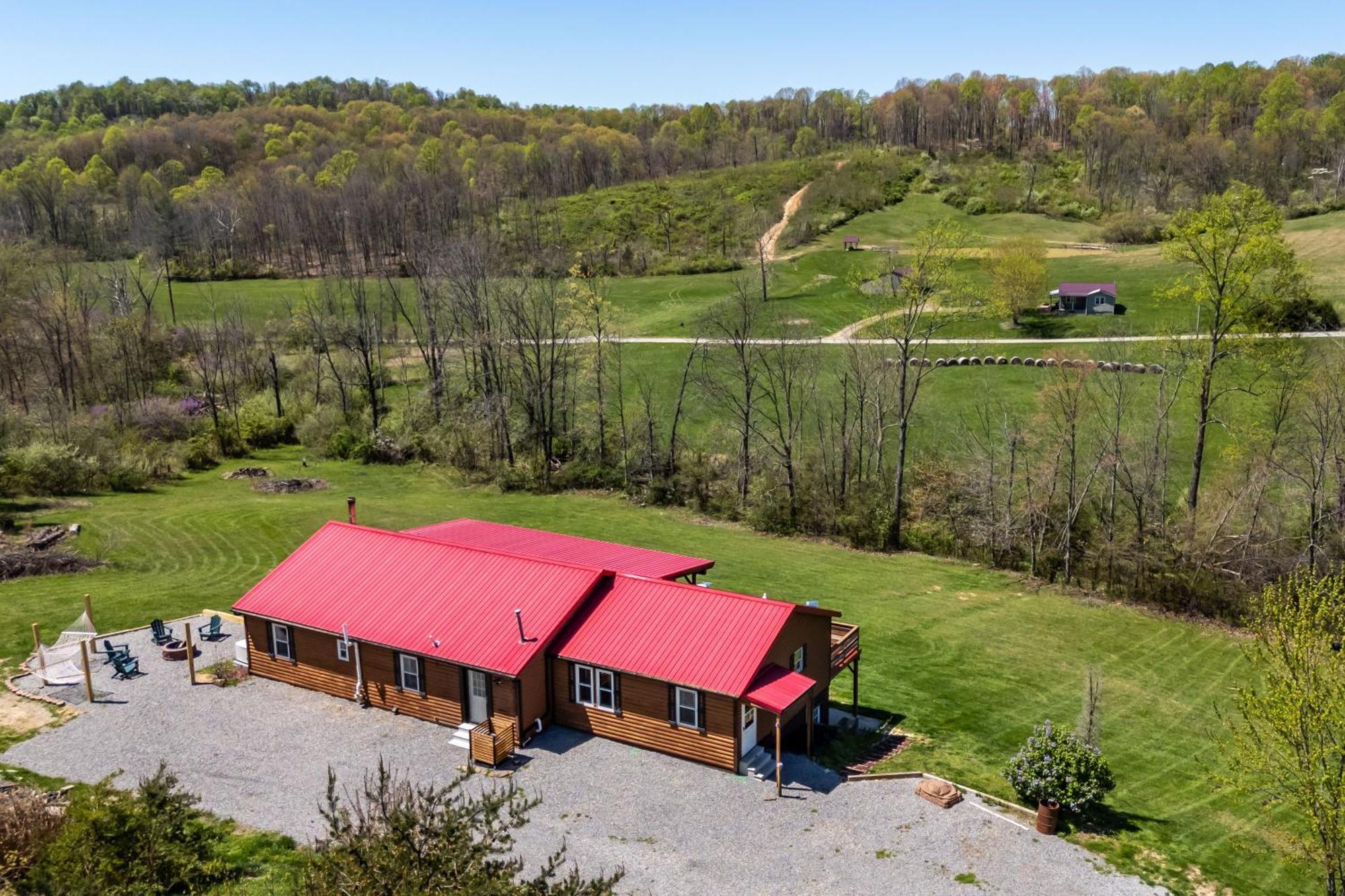 Spacious Cabin Near Hocking Hills And Caves With Hot Tub And Firepit Laurelville Exteriér fotografie
